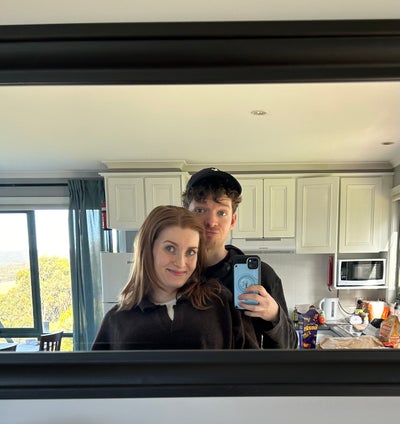 Australian couple looking for a place to stay! Main Photo