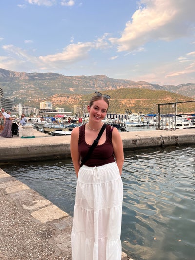 Looking for a flat / room / flat mate  Main Photo