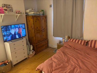 Double room available in Brighton from August Main Photo