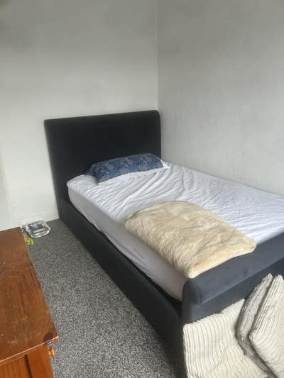 Room for rent Chorley Main Photo