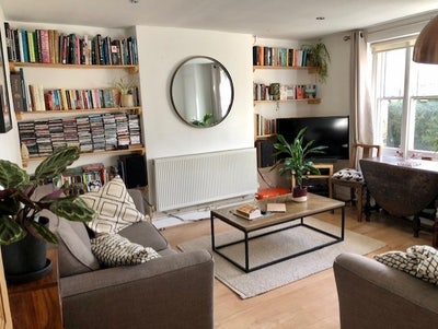 2 Double Bedroom Flat with private garden Main Photo