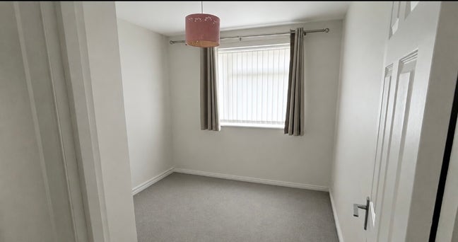 Single room to rent  Main Photo