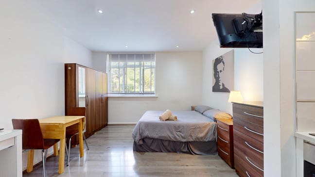 Some Bills Included- Brend New Studio in Willesden Main Photo