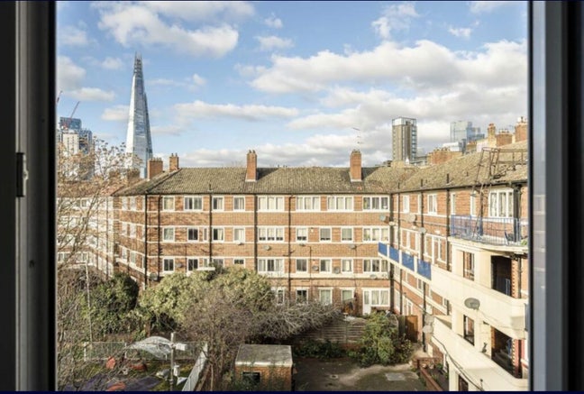 Walk to Work in the City! Stylish Rooms from &pound;255 Main Photo