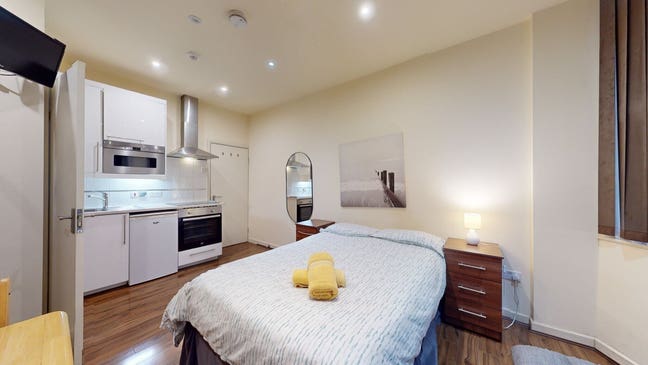 Water Included-Beautiful Studio in Willesden Green Main Photo