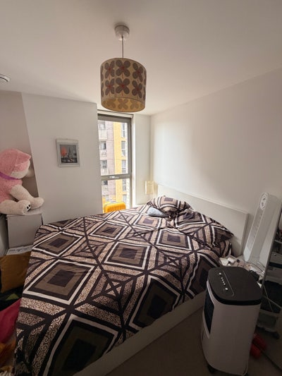 1 bed with designated bathroom  Main Photo