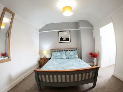 Stylish Double Room- All Bills Inc - High Speed🛜 Main Photo