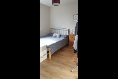 Double room available to rent in BT6  Main Photo