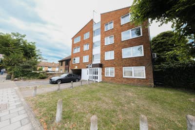 Flat 2 The Grove Main Photo