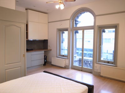Large studio to rent on Porchester Road W2 Main Photo
