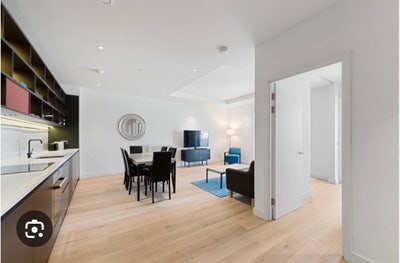 Canning Town City Island E14 - Female preferred Main Photo