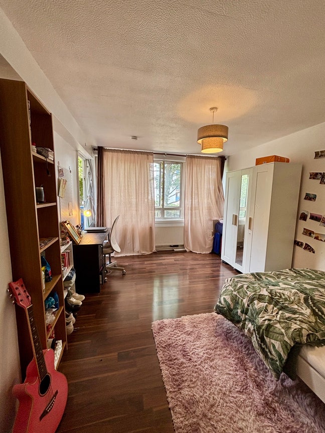 Double room in Angel with balcony  Main Photo