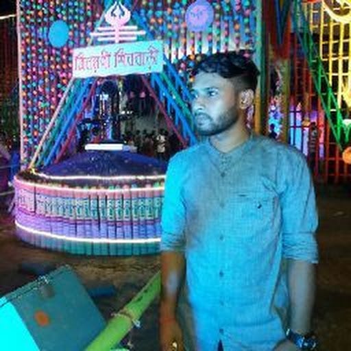 Professional Male seeks a single or double room Main Photo