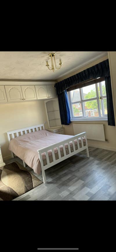 Furnished double en suite room  Main Photo