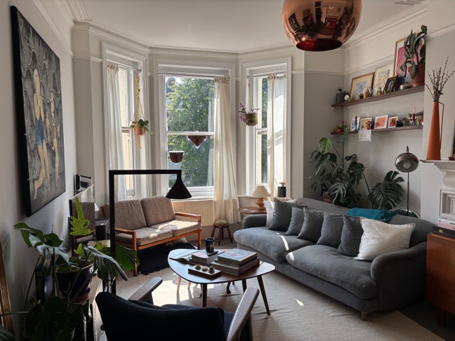 Cosy bedroom in shared flat Main Photo