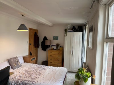 Sociable Double Room Available from 17th August Main Photo