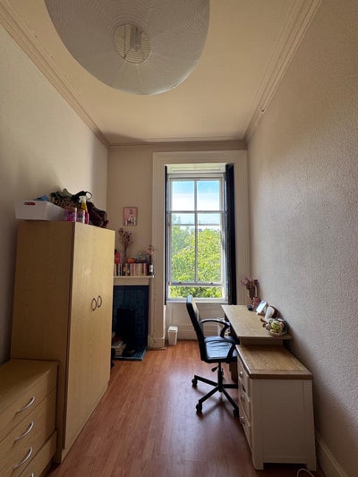 Room in Student Flat Available  Main Photo