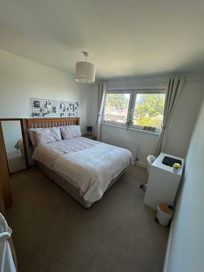 Double room in Hilton area Main Photo