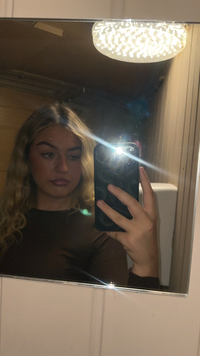 Wanting a room to rent  Main Photo