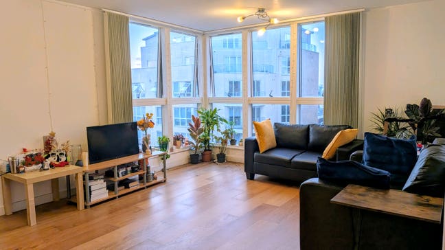 Double Room in a beautiful house in Canada Water Main Photo