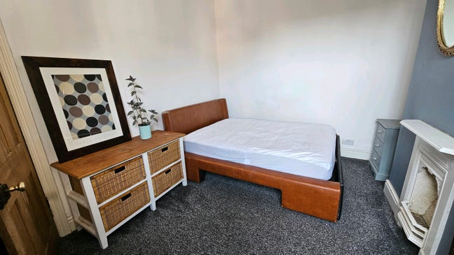 Chorlton double room in house with 2 others Main Photo