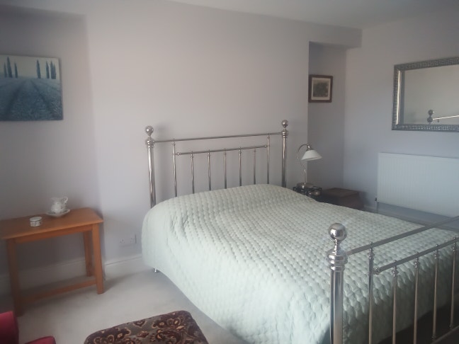 Large sunny double room in West Cross  Main Photo