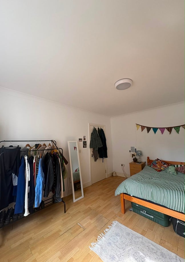 3 bed flat in Finsbury Park/Archway area (N19) Main Photo