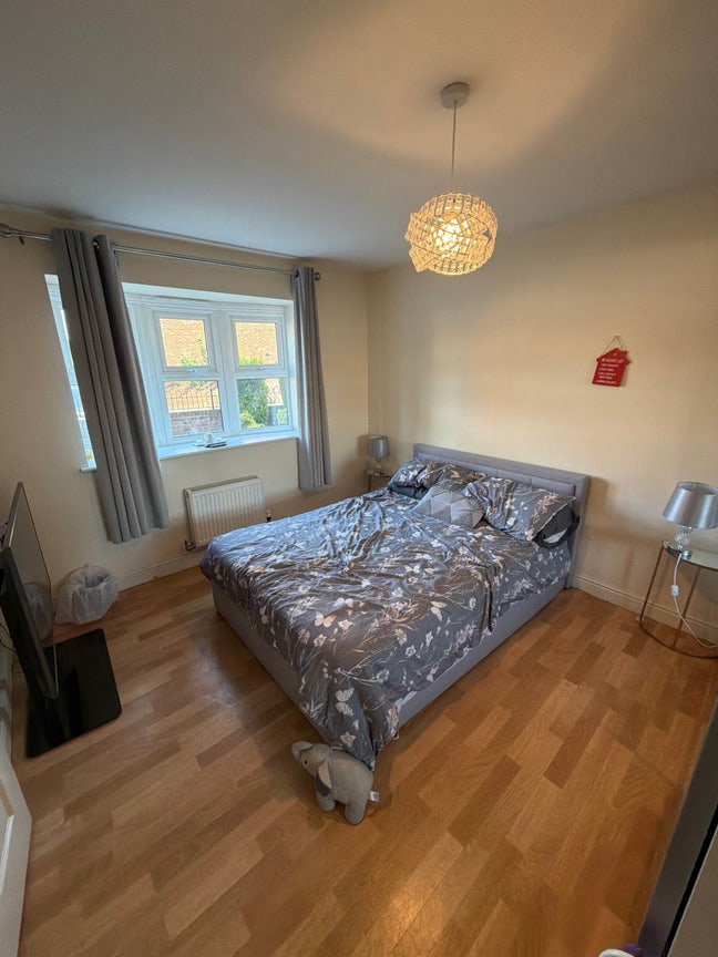 Room for rent Main Photo