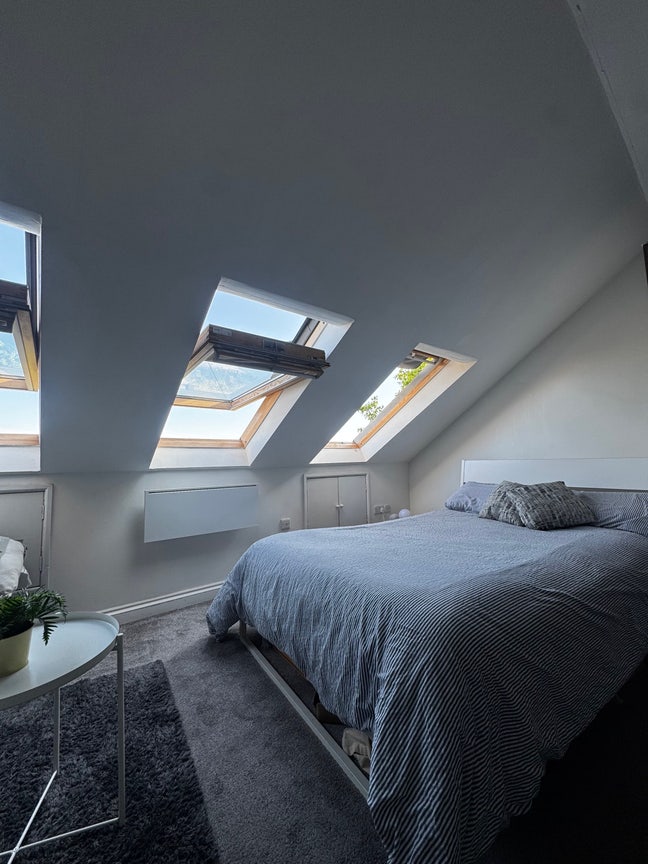 Big Double En-suite in West Ealing  Main Photo