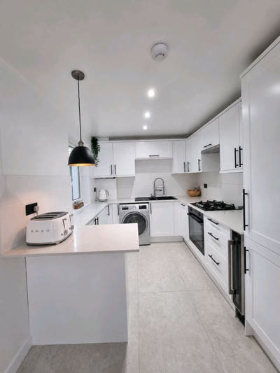Modern central townhouse Fringe Main Photo