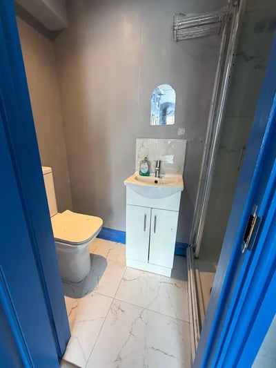 Ensuite Room to Rent in Slough (SL1) Main Photo