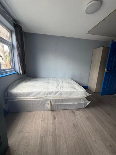 Ensuite Room to Rent in Slough (SL1) Main Photo