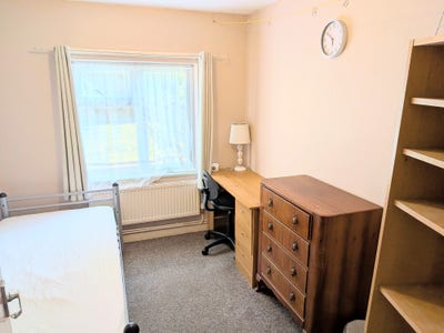 Single  Room  to  Rent  in  Cambridge  CB1  Main Photo