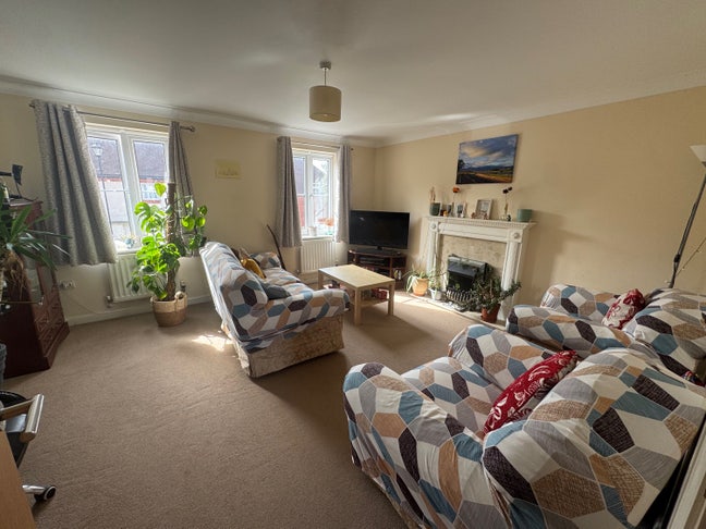 Room available next to RDE hospital  Main Photo