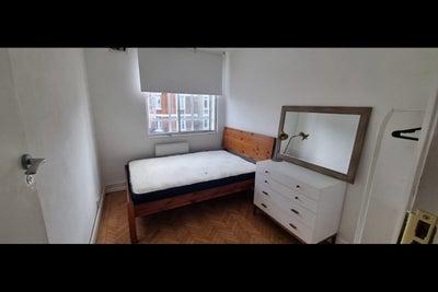 Room in a Shared Flat, Sydenham Road, SE26 Main Photo