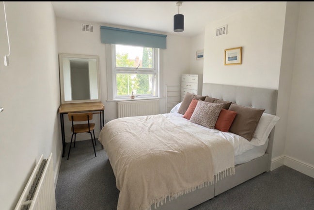 Room in shared flat  Main Photo