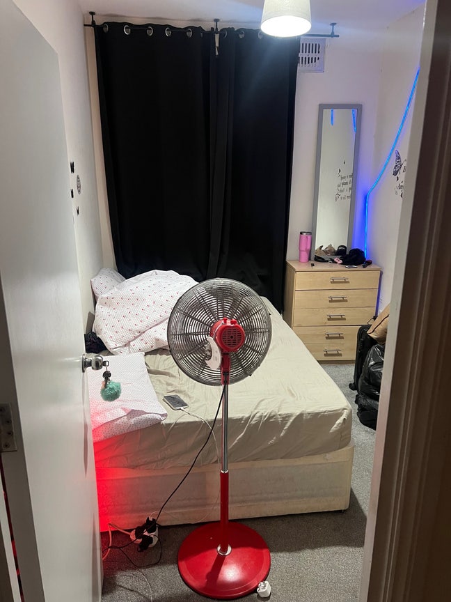     Single Room Available in SE6  Main Photo