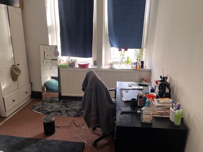 Large Double Bedroom in Cathays, Great Flatmates! Main Photo