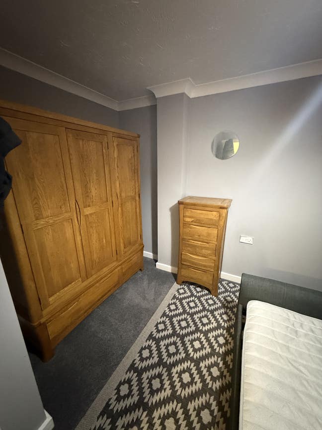 Room to let  Main Photo
