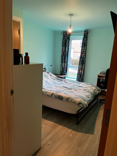 Flatmate in 1 bedroom flat  Main Photo