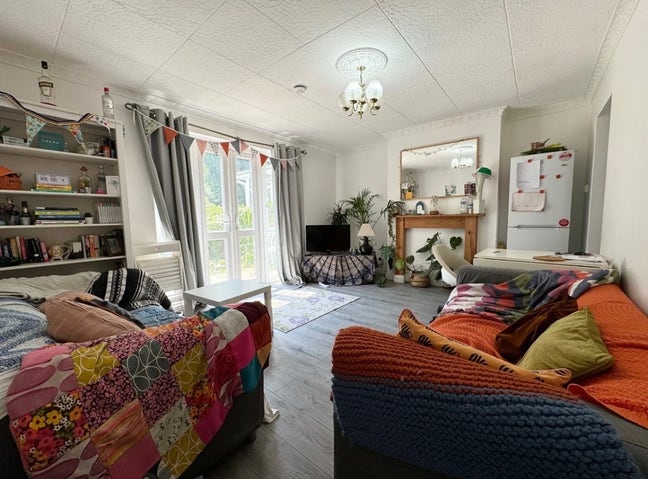 Hoxton flat with garden  Main Photo