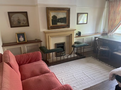 Large room Main Photo