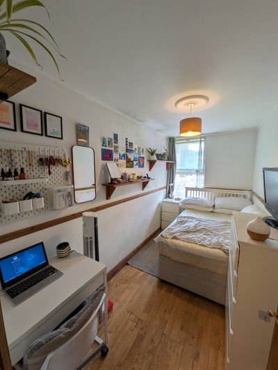Cozy house share in prime Central/North Location! Main Photo