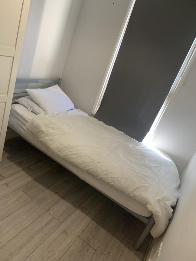 Bright Single  Room Near Dollis Hill Station!” Main Photo