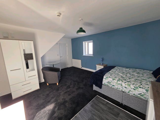 Modern Studio Apartments - Available Immediately Main Photo