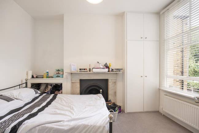 Double rooms, E9, maisonette with garden Main Photo