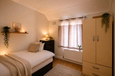 🍁Single cozy room E15 Main Photo