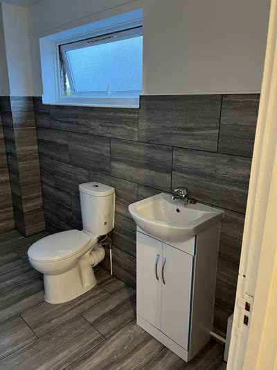 Well Maintained 3 bedroom house  Main Photo