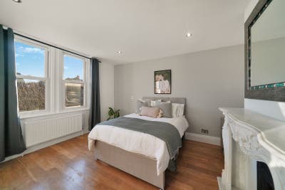 🏡Bright Modern Double Near West Ealing🚆 Main Photo