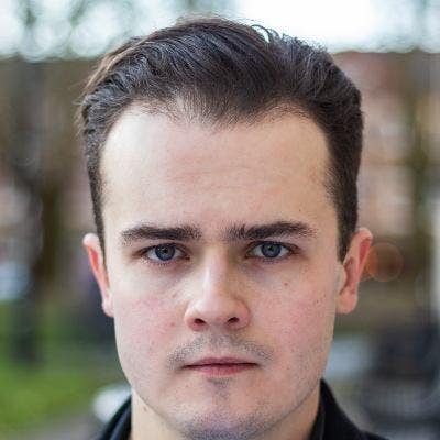 Hello. My name is Tom Brinkworth, I'm 26 year... Main Photo